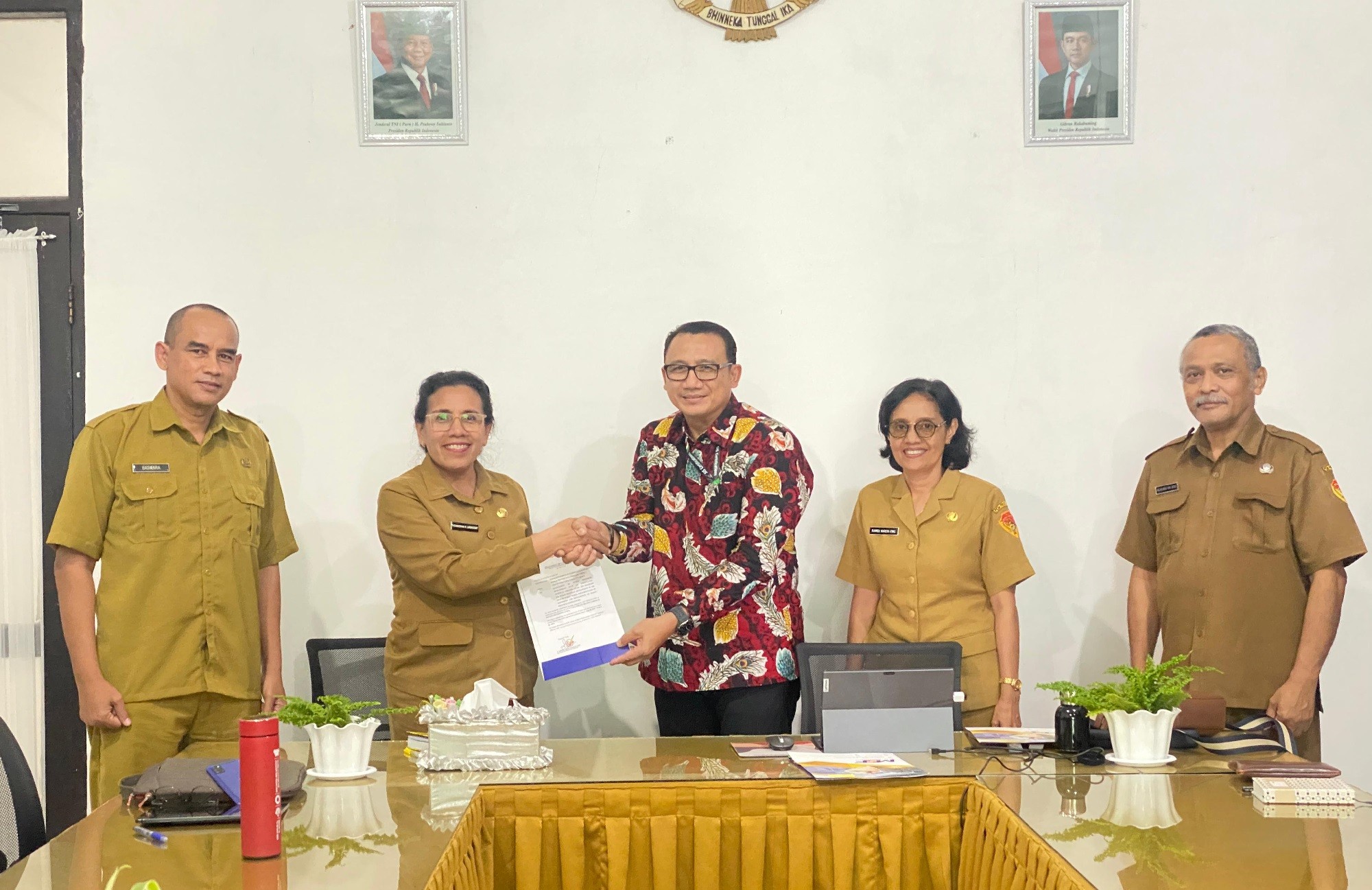 depan_iso_eks.jpg